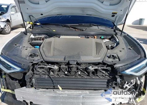 2024 Audi Q8 E-Tron S Line Premium Plus Quattro из США, поврежденный, VIN WA1CAAGE3RB017078